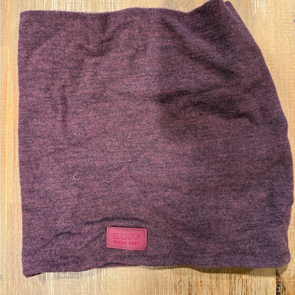 Buff Burgundy Neck Gaiter